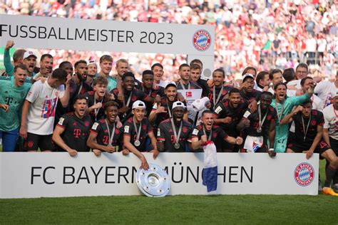 Can Bayern Munich reclaim Bundesliga football title from .
